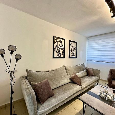 שבטי ישראל - דירת בוטיק Lägenhet Haifa Exteriör bild